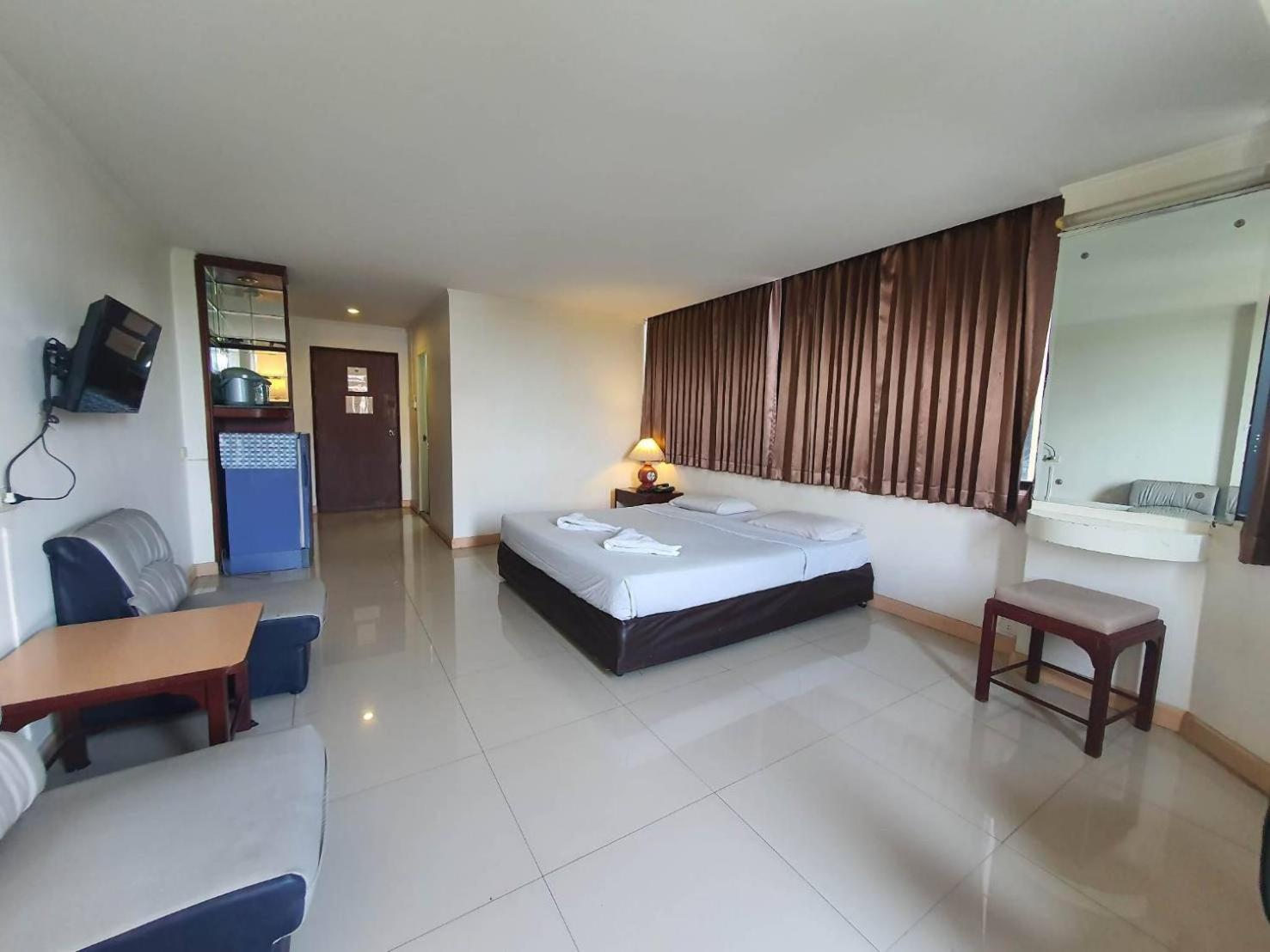 The Pacific Cool Chic Hotell Chiang Mai Exteriör bild