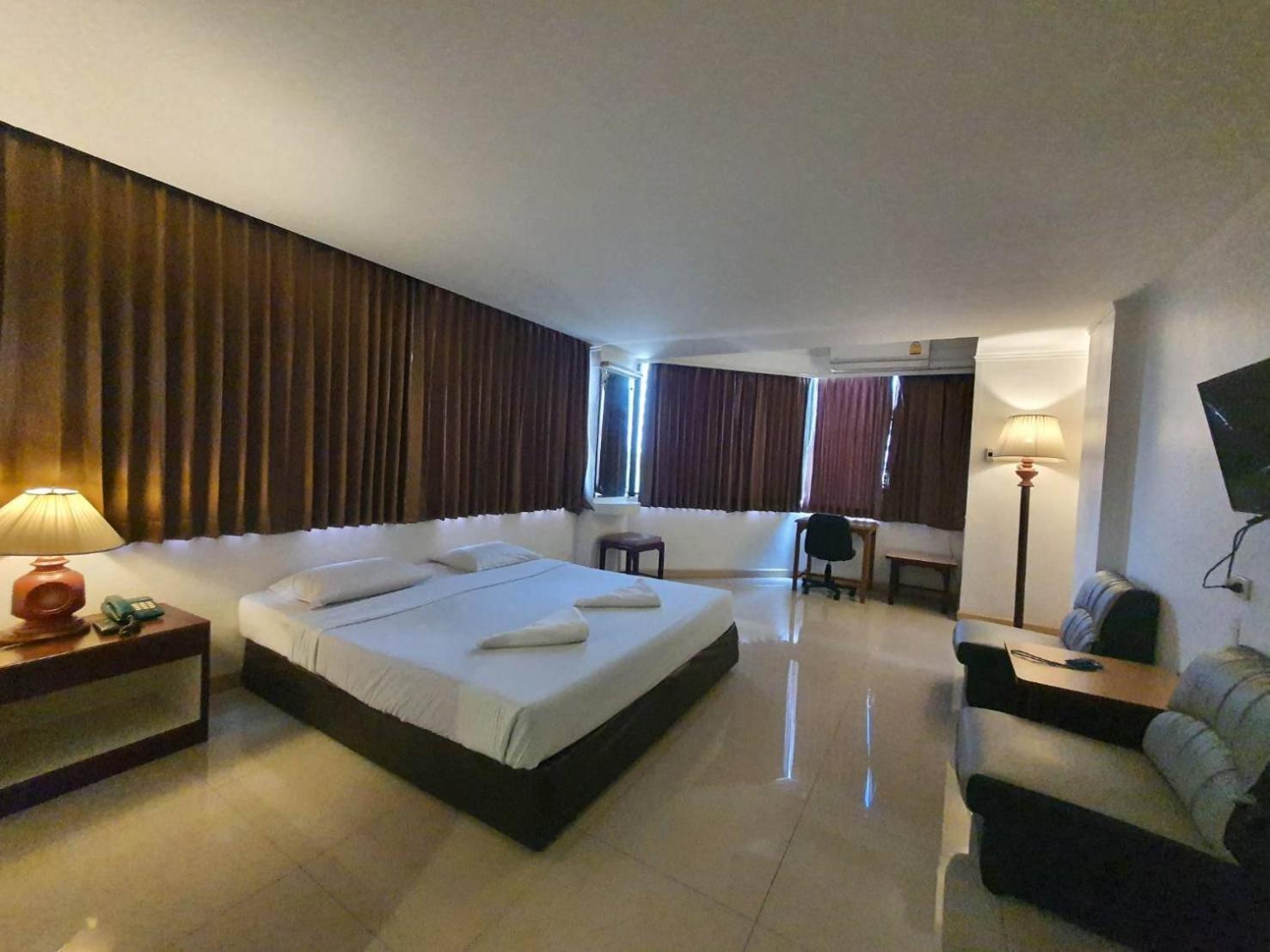 The Pacific Cool Chic Hotell Chiang Mai Exteriör bild